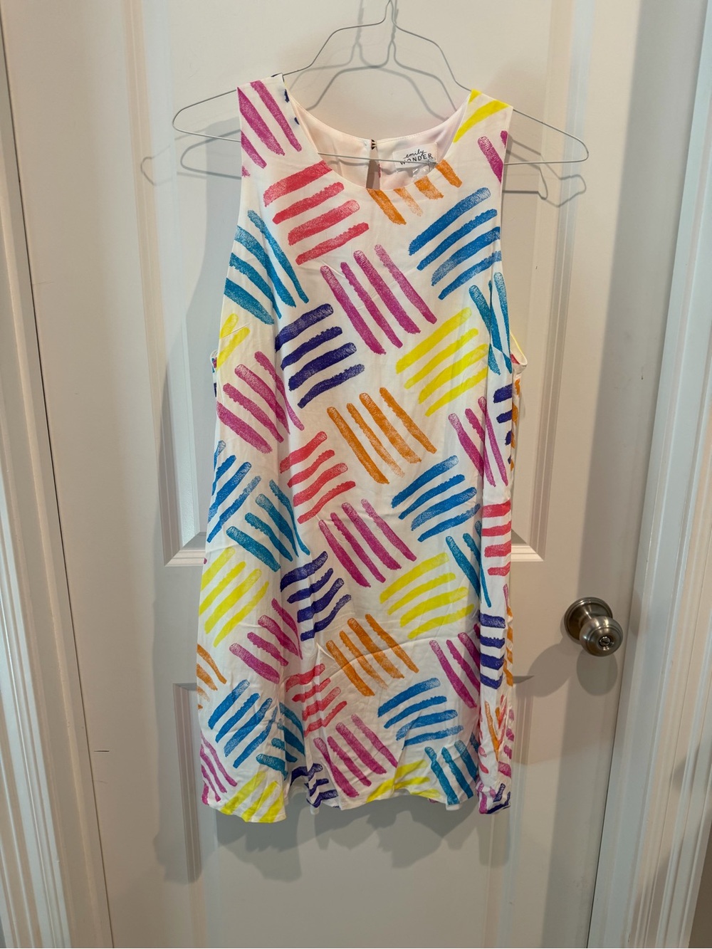 NWT Emily Wonder Sleeveless Dress in White with Brushstroke Stripes Size Large